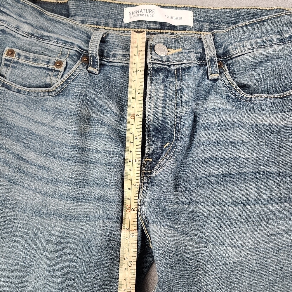 Men’s Levi’s Signature S61 Relaxed Fit Jeans - 30x29.5 Light Fade - Picture 9 of 12